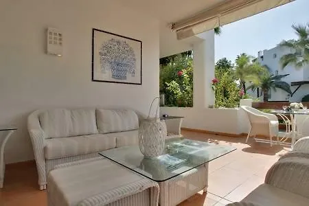 Lägenhet Luxury Alcazaba Beach Estepona