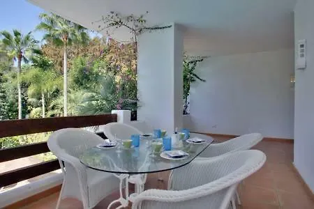 Luxury Alcazaba Beach Lägenhet